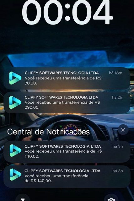 Tela de bloqueio com quatro notificações de transferência da Clipfy: R$ 70, R$ 290, R$ 140 e R$ 140.